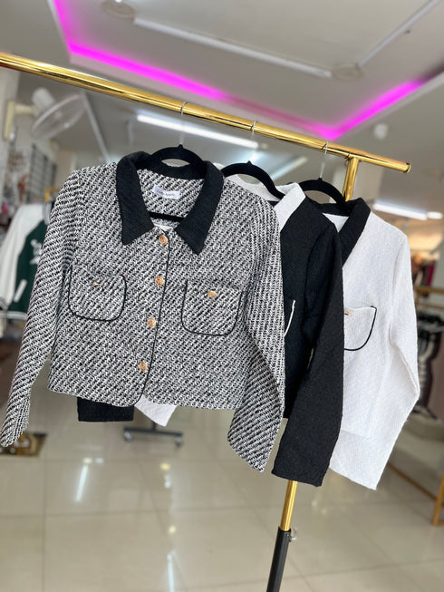 Collar Down Tweed Jacket